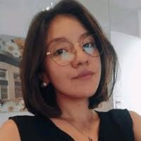 Nancy Porta's Instagram, Twitter & Facebook