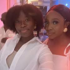 Pics or it didn't happen💁🏽‍♀️. Last night was for @sanaabeautyltd . I got  to write a piece for everyone blessed with African skin and presented it in  a room full of kings