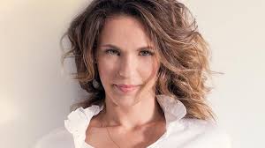 Actualité Lorie ➤ Toutes ses news 📰 sur Chérie FM