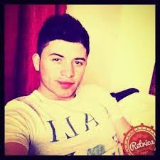 Armando Doblado's Instagram, Twitter & Facebook