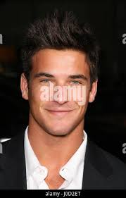 Gunshot wound autopsy hi-res stock photography and images