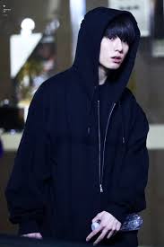 Jungkook In Black Hoodie Bts Jungkook Jungkook Jeon