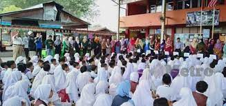 Apakah jiwanya tidak terganggu, kalau aku mempertanyakannya? Ibu Bapa Tongkat Sekolah