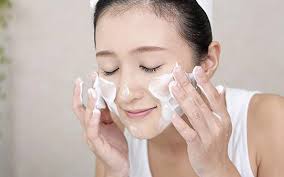 Sữa tươi hết hạn đừng vội bỏ, tận dụng làm ngay hỗn hợp chăm sóc da chân