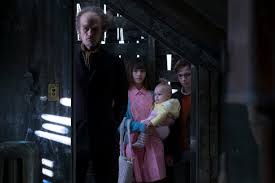 Cynthia summers, the costume designer for seasons 2 and 3 of a series of unfortunate events, has referred to her approach in creating the. A Series Of Unfortunate Events The Bad Beginning Part One Tv Episode 2017 Imdb