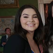 Elisa Martinez (@elisafmartinez)