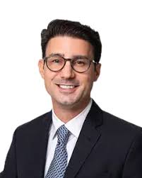 Demetrios Moragianis Leases Retail Space To