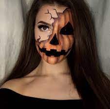 Pin By Christina Mercer On Makeup Ideas Cute Halloween Makeup Halloween Costumes Makeup Halloween Makeup Scary