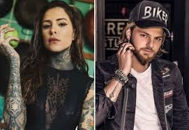 Web de espectáculos de perfil.com. Cande Tinelli Y Su Novio Se Sumaron A Un Polemico Y Peligroso Desafio Viral Noticias De Buenos Aires