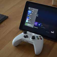 With this game streaming service, ios users will be able to start or continue playing xbox games without needing a console or computer. Apple S Xbox And Ps4 Controller Support Turns An Ipad Into A Portable Game Console The Verge