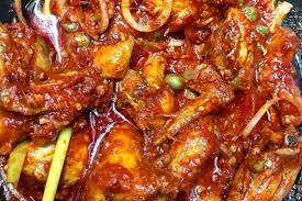 Makanan yang lezat dan praktis ini banyak disajikan sebagai menu utama yang sangat menggugah selera makan. Resep Ayam Masak Merah Khas Malaysia Pedas Gurihnya Mantap
