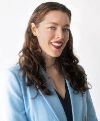 Lily Moseley's Instagram, Twitter & Facebook