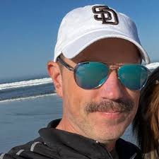 Darryl Lopes (@DarrylLopes)