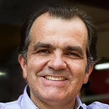 Abren pliego de cargos a óscar iván zuluaga por caso odebrecht. Hay Oscar Ivan Para Rato Tintiando