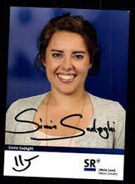 We cover all the interesting details about her in this short article. Simin Sadeghi Autogrammkarte Original Signiert Bc 106789 Ebay