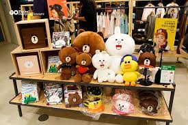 Besides brown and his friends, there'll be bt21 your enthusiasm might just convince line friends to open up a permanent store in malaysia. Line Friends Store Cafe Garosugil Sinsa South Korea Malaysian Flavours
