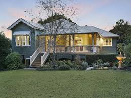 Houses For Sale In Brisbane Greater Region Qld Page 10 Realestate Com Au Queenslander House Queenslander House Exterior
