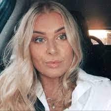 Alanna Bernard's Instagram, Twitter & Facebook