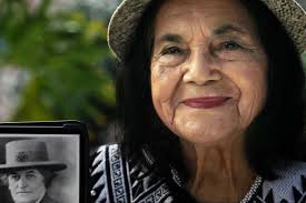 Series: SHE Se Puede