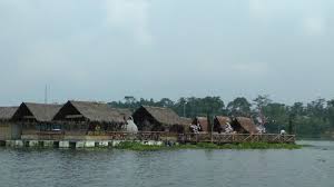 Saguling adalah sebuah kecamatan di kabupaten bandung barat, provinsi jawa barat, indonesia. Air Waduk Saguling Berubah Warna Pada Agustus Petani Ikan Tak Lagi Menebar Ikan Mas Dan Nila Tribun Jabar