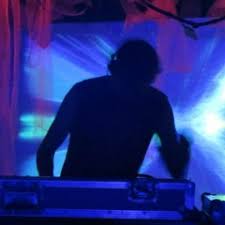 Stream Kris Lander music