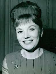 Eileen Farrow's Instagram, Twitter & Facebook