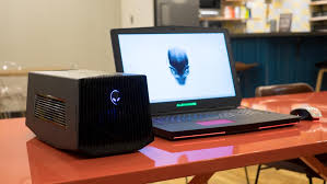 The large 1440p screen is crisp and pairs with 2.1 stereo speakers for immersive gaming. Specifications And Value Alienware 17 2015 Review Techradar
