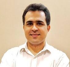 Iranian WPI professor sues ICE, Border Protection