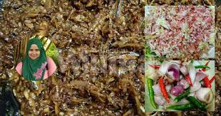 Kita mulai dengan memakai resep yang sederhana. Rupanya Bunga Kantan Boleh Dibuat Sambal Sedap Garing Pedas Mingguan Wanita