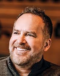 Dave Glynn's Instagram, Twitter & Facebook