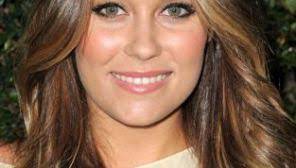 How To Lighten Hair Without Bleach Lighten Dark Hair Dyed Brown Red Asian Hair Bleachin Lightening Dark Hair How To Lighten Hair How To Lighten Brown Hair