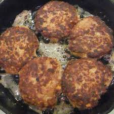 Sprinkle 1/2 the dry seasonings and 1/2 potatoes turn mixture with a fork add the remaining seasonings and riced potatoes. How To Make Salmon Patties With Canned Salmon
