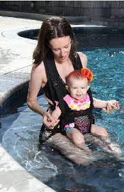 Amazon Com Juju Roo Water Baby Carrier For Shower Pool Or Beach Baby Water Baby Carrier New Baby Products Cool Baby Stuff