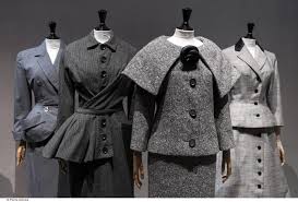 Les photos sont des frères seeberger. Les Annees 50 Palais Galliera Musee De La Mode De La Ville De Paris