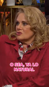 ¡Con hambre DESCONOCE! El ayuno no es para Erika Buenfil 😅🤭 ,  #NetasDivinas por #Unicable. .