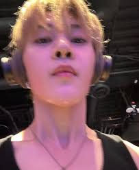 Do you like Seok Woohyun or Seok Matthew more? 🦊: Seok Woohyun! MC :  What's the diff? 🦊:Seok Matthew is my everyday self rn, while Seok Woohyun  is a real oppa. I