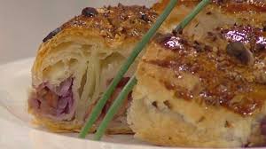 Gracias a rtve.es puedes seguir en directo la programación de todas las cadenas del grupo: Cocina Con Sergio Hojaldre De Lombarda Con Avellanas Cocina Con Sergio Online Completo Y Gratis En Rtve Es A La Carta Recetas De Comida Hojaldres Hojaldre