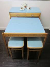 Space Saving 50s Table And Chairs I Guess This Explains How They Fit A Table In My Tiny Little Kitchen Even Though Its Small I Love My Vintage Home Love Thi