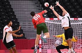 وشارك منتخب مصر لكرة اليد فى الأولمبياد 6 مرات من قبل، فى برشلونة 1992، وأتلانتا 1996، وسيدنى 2000، وأثينا 2004، وبكين 2008، وأخيرًا أولمبياد ريو دى جانيرو 2016. Ø¨ÙˆØ§Ø¨Ø© Ø§Ù„Ø£Ù‡Ø±Ø§Ù…