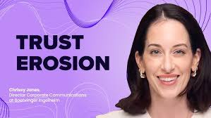 Community as a Growth Engine ft. Sandy Mangat of Pocus