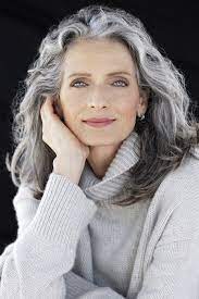 Silver Agence De Top Modeles De Plus De 40 Ans Paris Long Gray Hair Hair Styles Grey Hair Over 50