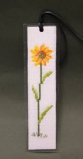 It's never too early to start making your homemade you will find dozens of free crossstitch patterns to suit your every need. 900 Bookmrks Ideas Cross Stitch Bookmarks Cross Stitch Patterns Cross Stitch Embroidery