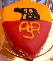 Lo Scudetto Della Roma Torte Di Compleanno Ragazza Torte Roma