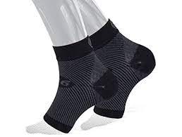 The Best Running Socks And Sleeves For Plantar Fasciitis In 2021 The Wired Runner