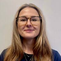 300+ "Quince" profiles