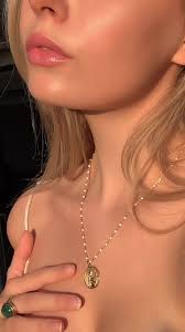 Aphrodite necklace by awe inspired 💋 link in bio, and “FLOREEMICHEL10” for  10% off<3 #fypシ