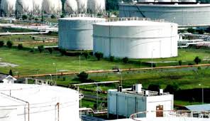 Kilang minyak pt pertamina ru vi balongan, kabupaten indramayu, jawa barat, terbakar pada senin (29/3) dini hari. 14bltiyvtx2qim
