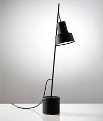 Aydinlatma Ve Dekor Dunyasindan Gelismeler Nir Meiri Den Spot Masa Lambasi