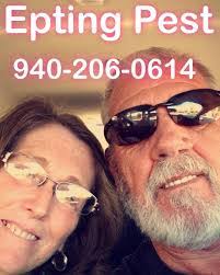 Angela Epting's Instagram, Twitter & Facebook