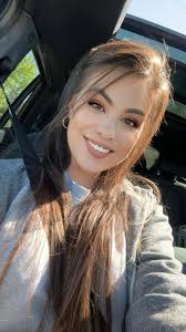 Hello, is anyone in this group offering car rides? Please let me know in  the comments.